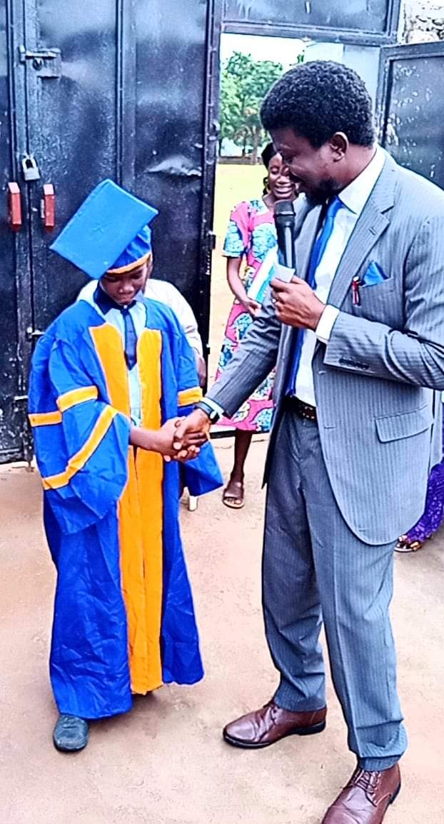 Graduate 4